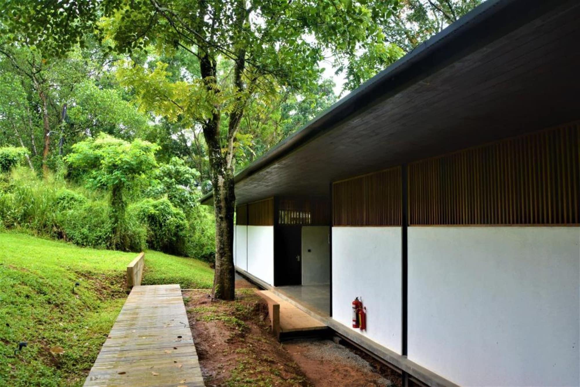 Santani Resort & Spa Kandy Exterior foto
