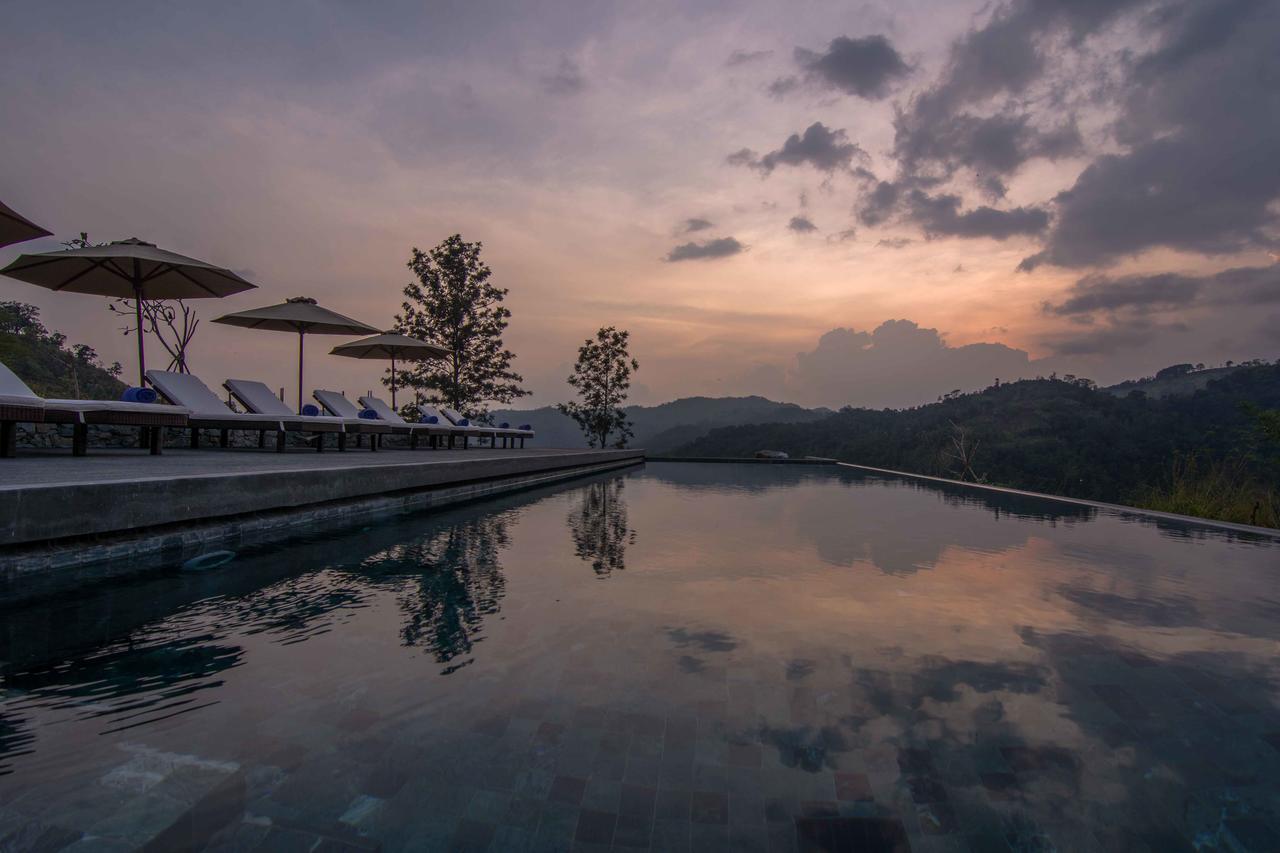 Santani Resort & Spa Kandy Exterior foto